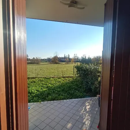 Elena's Apartament